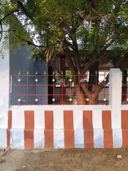 Arulmigu Muppidathiamman Temple, Village South Side, Pandarakulam - 627357 அருள்மிகு முப்பிடாதியம்மன் திருக்கோயில், கிராமத்தின் தெற்கு பகுதியில் உள்ளது, பண்டாரகுளம் - 627357, Tirunelveli - Ancient Temple Architecture and History Image 3