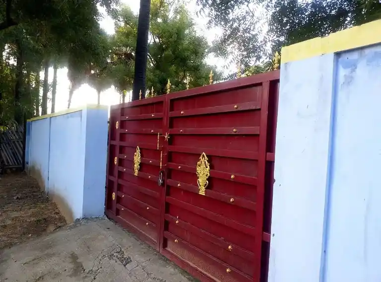 Arulmigu Muppidathiiamman Temple, South Rajapathi - 628207