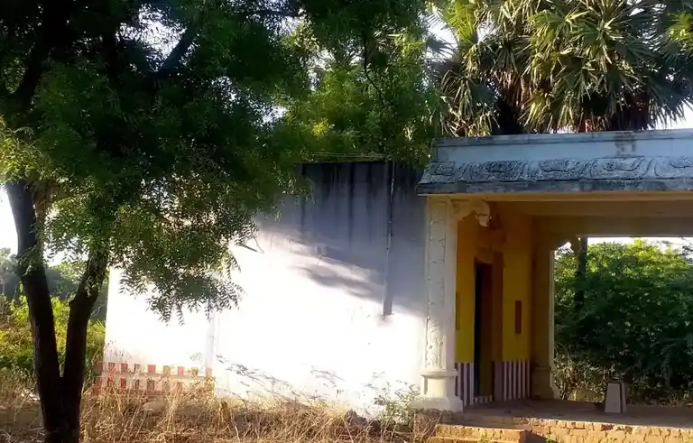 Arulmigu Muppidathiiamman Temple, South Rajapathi - 628207 அருள்மிகு முப்பிடாதியம்மன் திருக்கோயில், South Rajapathi - 628207, Thoothukudi - Ancient Temple Architecture and History Image 3