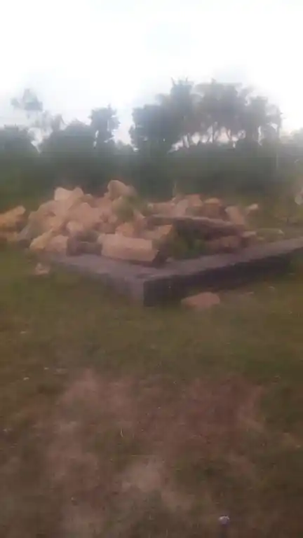 Arulmigu Muppureeswarar Temple, Manapathur - 621709 Temple