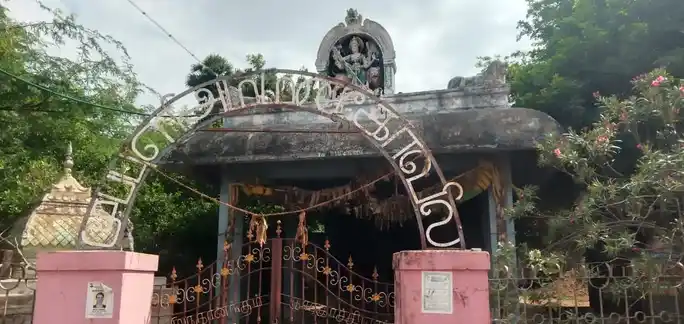 Arulmigu Muppuriyamman Temple, Thiruverumbur - 620013 அருள்மிகு முப்புரியம்மன் திருக்கோயில், திருவெறும்பூர்., திருவெறும்பூர் - 620013, Thiruchirappalli - Ancient Temple Architecture and History Image 3