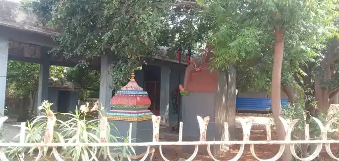 Arulmigu Muppuriyamman Temple, Thiruverumbur - 620013 அருள்மிகு முப்புரியம்மன் திருக்கோயில், திருவெறும்பூர்., திருவெறும்பூர் - 620013, Thiruchirappalli - Ancient Temple Architecture and History Image 4