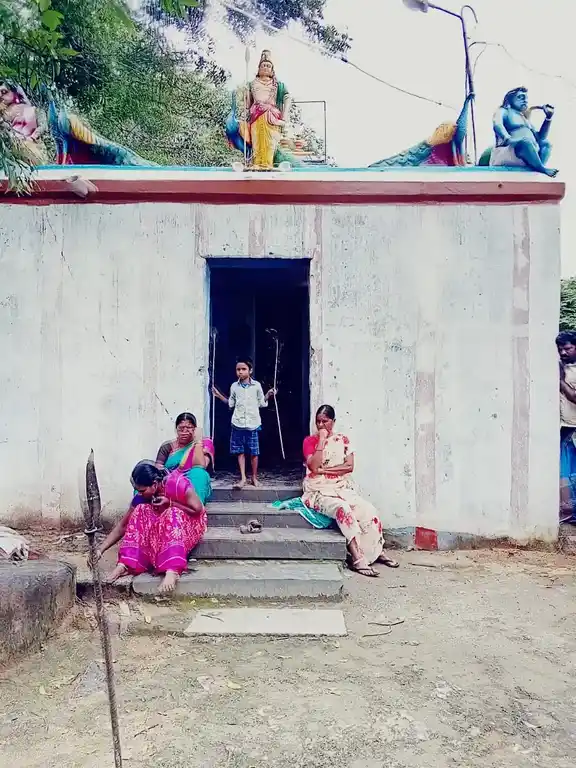 Arulmigu Murudamalai Murugan Temple, Gobinathampatti - 635305 அருள்மிகு மருதமலை முருகன் திருக்கோயில், Gobinathampatti - 635305, Dharmapuri - Ancient Temple Architecture and History Image 4