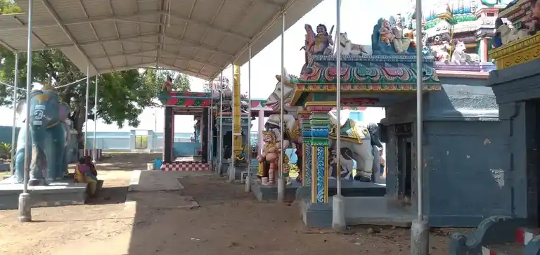 Arulmigu Murugaiyyanar Temple, Veerakudi - 626607 அருள்மிகு முருகய்யனார் திருக்கோயில், Veerakudi - 626607, Virudhunagar - Ancient Temple Architecture and History Image 4