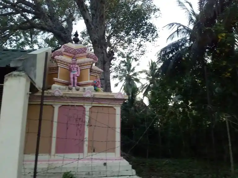 Arulmigu Murugan Temple, Krishnarayapuram - 639102 அருள்மிகு முரகன் திருக்கோயில், Krishnarayapuram - 639102, Karur - Ancient Temple Architecture and History Image 3