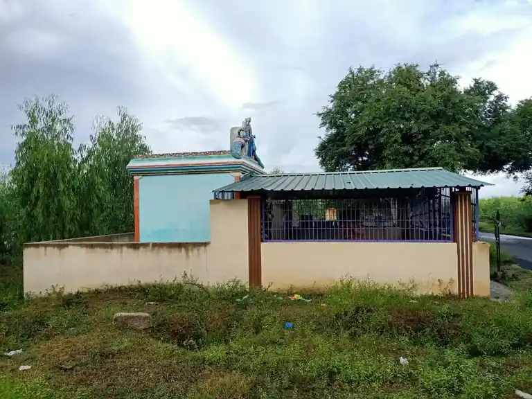 Arulmigu Murugan Temple, Manampoondi - 605758 Arulmigu Murugan Temple, மணம்பூண்டி - 605758, Viluppuram - Ancient Temple Architecture and History Image 3