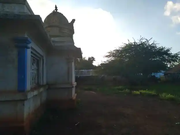 Arulmigu Murugan Temple, Nathamadippatti - 613402 அருள்மிகு முருகன் திருக்கோயில், Nathamadippatti - 613402, Pudukkottai - Ancient Temple Architecture and History Image 3