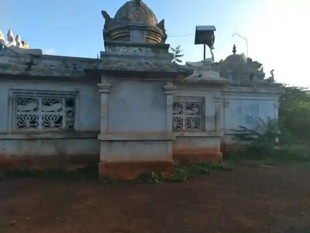 Arulmigu Murugan Temple, Nathamadippatti - 613402 அருள்மிகு முருகன் திருக்கோயில், Nathamadippatti - 613402, Pudukkottai - Ancient Temple Architecture and History Image 4