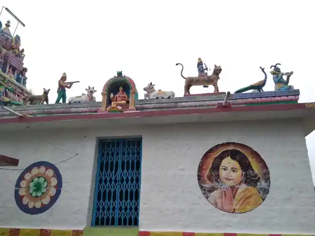 Arulmigu Murugan Temple, Sengalaneerpatti, Uttangarai - 635207 அருள்மிகு முருகன் திருக்கோயில், Sengalaneerpatti, Uttangarai - 635207, Krishnagiri - Ancient Temple Architecture and History Image 2