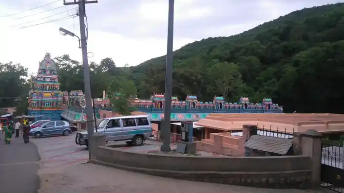 Arulmigu Murugan Temple, Solaimalai Mandapam, Alagarkovil - 625301 அருள்மிகு முருகன் திருக்கோயில், சோலைமலை மண்டபம், அழகர்கோவில் - 625301, Madurai - Ancient Temple Architecture and History Image 5