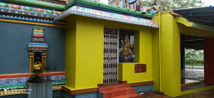 Arulmigu Murugan Temple, Thoppanayakanpatti - 621304 ArulmiguMurugan Temple, Thoppanayakanpatti - 621304, Thiruchirappalli - Ancient Temple Architecture and History Image 2