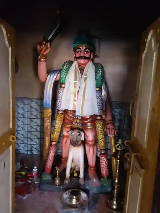 Arulmigu Muthaiya Karupanna Samy Temple, T.Kallipatti - 625605 அருள்மிகு முத்தையா கருப்பணசாமி திருக்கோயில், T.Kallipatti - 625605, Theni - Ancient Temple Architecture and History Image 2