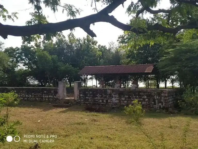 Arulmigu Muthaiyan Temple, Alundhalaipoor - 621713 Arulmigu Muthaiyan Temple, Alundhalaipoor - 621713, Thiruchirappalli - Ancient Temple Architecture and History Image 4