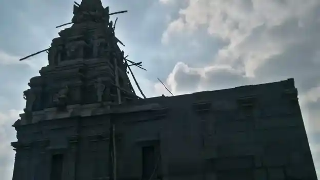 Arulmigu Muthaiyan Temple, Korathakudi - 621651 அருள்மிகு முத்தையன் திருக்கோயில், கொரத்தாக்குடி - 621651, Ariyalur - Ancient Temple Architecture and History Image 3