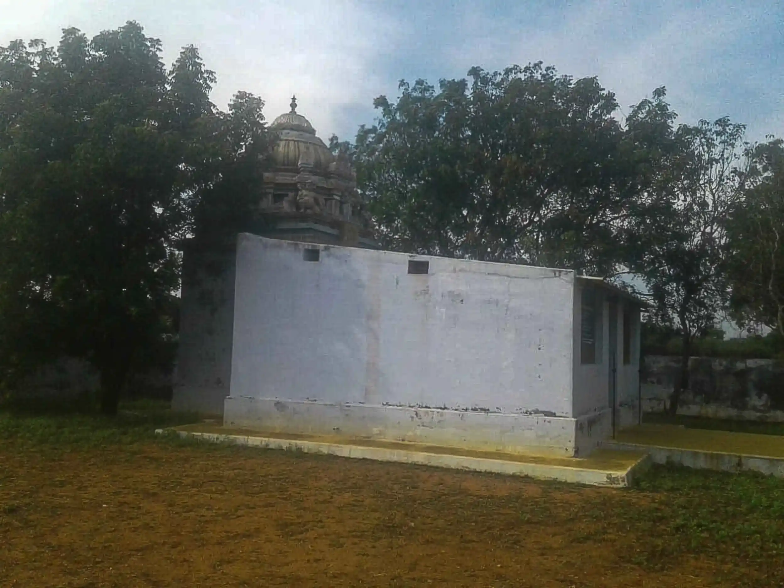 Arulmigu Muthaiyan Temple, Sukkampalayam - 641662 அருள்மிகு முத்தைய்யன் திருக்கோயில், Sukkampalayam - 641662, Tiruppur - Ancient Temple Architecture and History Image 5
