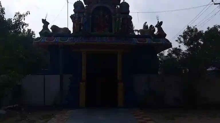 Arulmigu Muthalaamman Temple, Navamaalmaruthur - 605102