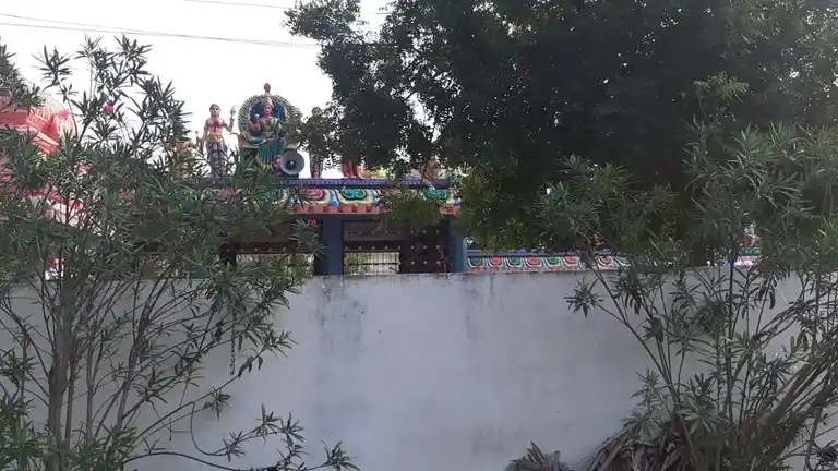 Arulmigu Muthalaamman Temple, Navamaalmaruthur - 605102 அருள்மிகு முத்தாலம்மன் திருக்கோயில், நவமால்காப்பேர், நவமால்காப்பேர் - 605102, Viluppuram - Ancient Temple Architecture and History Image 4