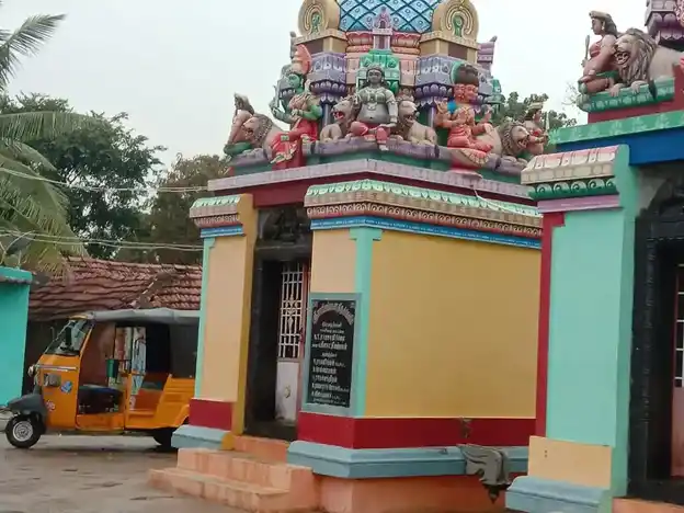 Arulmigu Muthalamman, Bhahavathiamman Temple, Vembarpatti - 624308 அருள்மிகு முத்தாலம்மன் பகவதியம்மன் திருக்கோயில், Vembarpatti - 624308, Dindigul - Ancient Temple Architecture and History Image 3