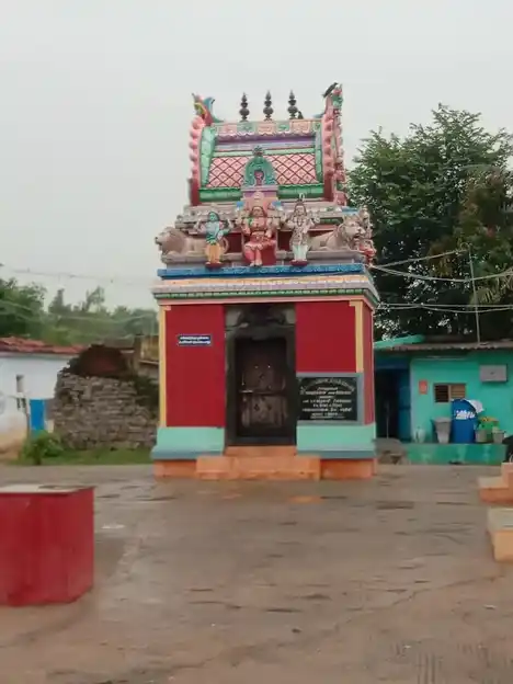 Arulmigu Muthalamman, Bhahavathiamman Temple, Vembarpatti - 624308 அருள்மிகு முத்தாலம்மன் பகவதியம்மன் திருக்கோயில், Vembarpatti - 624308, Dindigul - Ancient Temple Architecture and History Image 5