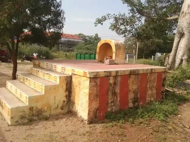 Arulmigu Muthalamman Temple, Alavachipatti - 624714 Arulmigu Muthalamman Temple, Alavachipatti - 624714, Dindigul - Ancient Temple Architecture and History Image 2