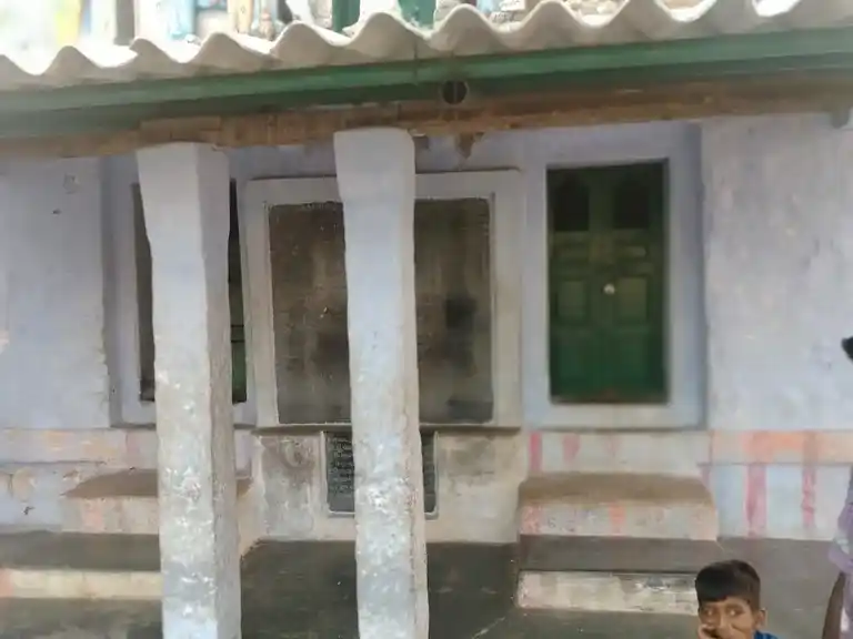 Arulmigu Muthalamman Temple And Bagavathiamman Temple, Baganatham - 624702 .அருள்மிகு முத்தலாம்மன் திருக்கோயில், Baganatham - 624702, Dindigul - Ancient Temple Architecture and History Image 2