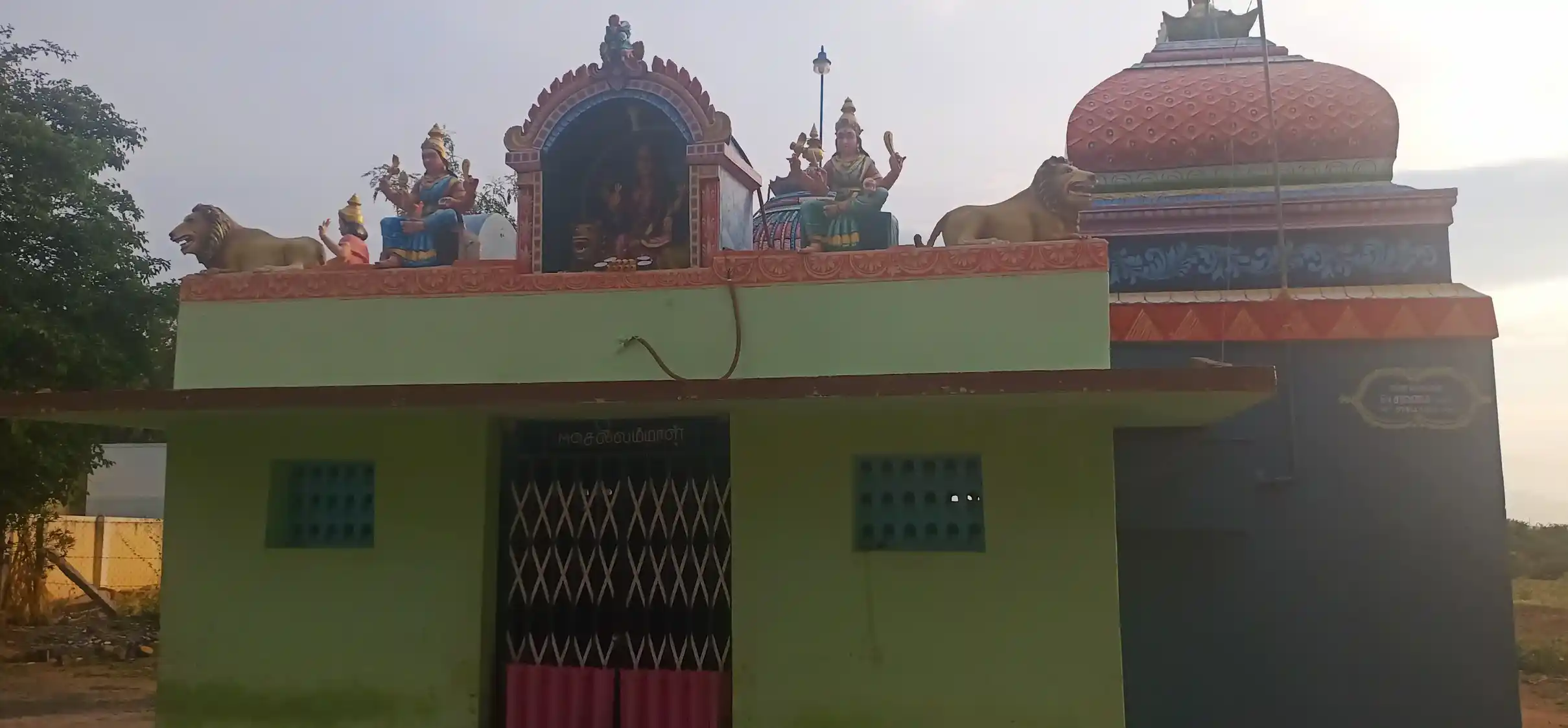 Arulmigu Muthalamman Temple, E. Kallupatti - 624712 அருள்மிகு முத்தாலம்மன் கோயில், E. Kallupatti - 624712, Dindigul - Ancient Temple Architecture and History Image 4