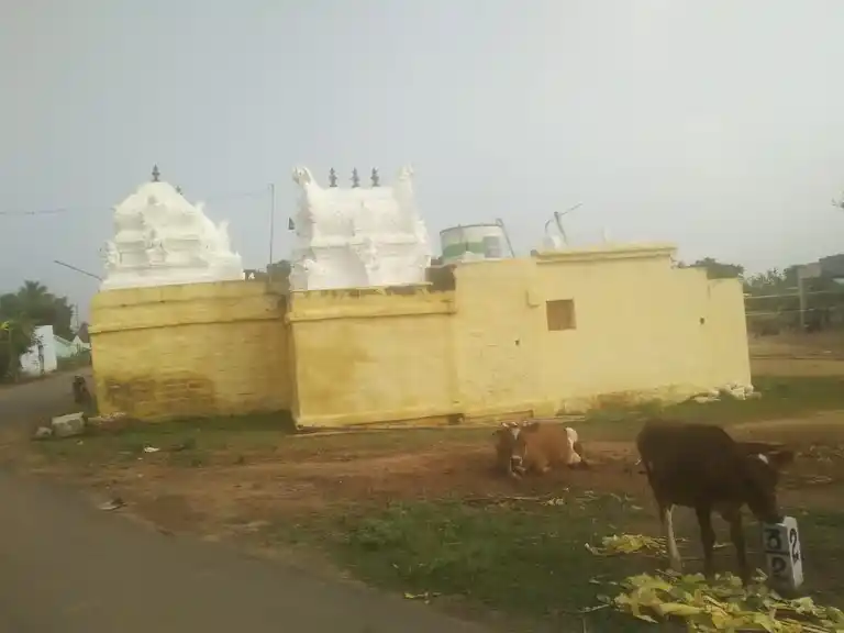 Arulmigu Muthalamman Temple, Manavasi - 639108 அருள்மிகு முத்தாளம்மன் திருக்கோயில், Manavasi - 639108, Karur - Ancient Temple Architecture and History Image 4