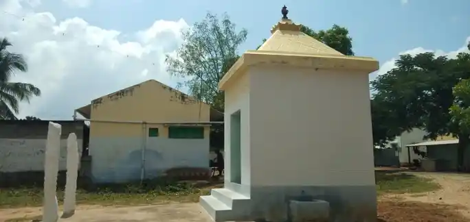 Arulmigu Muthalamman Temple, Pappayambadi - 621313 அருள்மிகு முத்தாளம்மன் திருக்கோயில், Pappayambadi - 621313, Karur - Ancient Temple Architecture and History Image 3