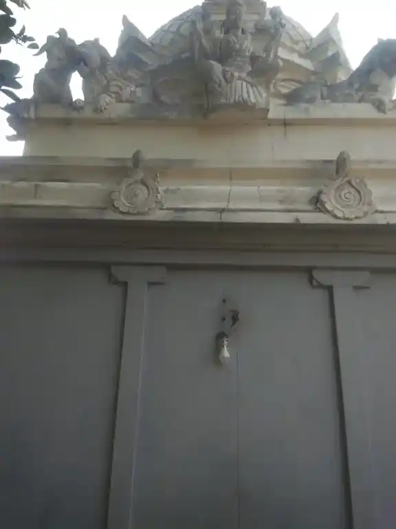 Arulmigu Muthalamman Temple, Pounchur - 603312