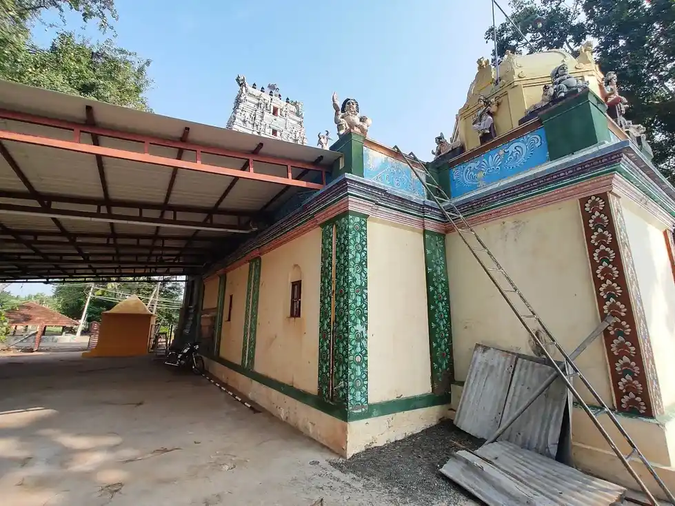 Arulmigu Muthalamman Temple, Sitharkalnattham - 624219 அருள்மிகு முத்தாலம்மன் திருக்கோயில்,  - 624219, Dindigul - Ancient Temple Architecture and History Image 2