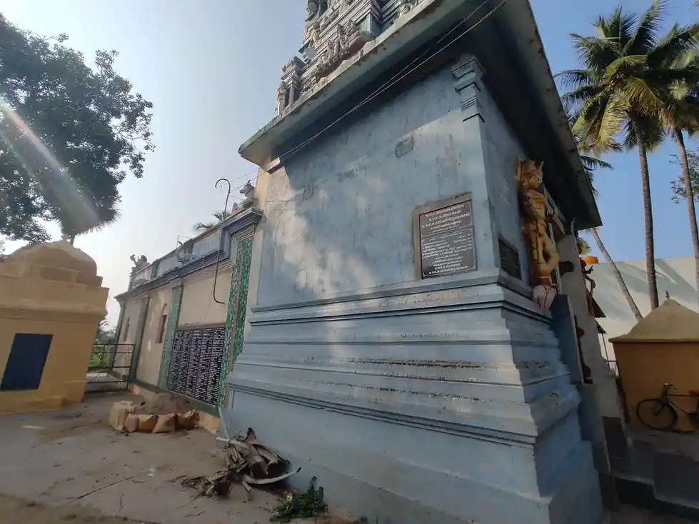 Arulmigu Muthalamman Temple, Sitharkalnattham - 624219 அருள்மிகு முத்தாலம்மன் திருக்கோயில்,  - 624219, Dindigul - Ancient Temple Architecture and History Image 4