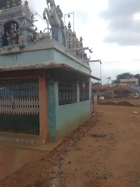 Arulmigu Muthalamman Temple, Usilampatti - 621311 Arulmigu Muthalamman Temple, Usilampatti - 621311, Thiruchirappalli - Ancient Temple Architecture and History Image 5