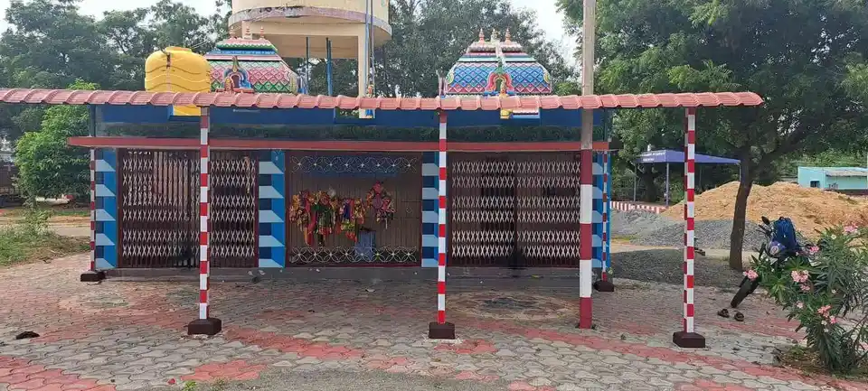 Arulmigu Muthalamman Temple, Usilampatty - 624706 அருள்மிகு முத்தாலம்மன் திருக்கோயில், Usilampatty - 624706, Dindigul - Ancient Temple Architecture and History Image 6