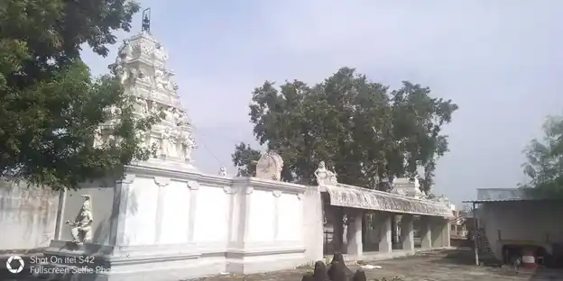Arulmigu Muthalamman Temple, Vadapuzhuthiyur - 606802 அருள்மிகு முத்தாலம்மன் வகையறா திருக்கோயில், Vadapuzhuthiyur - 606802, Tiruvannamalai - Ancient Temple Architecture and History Image 3