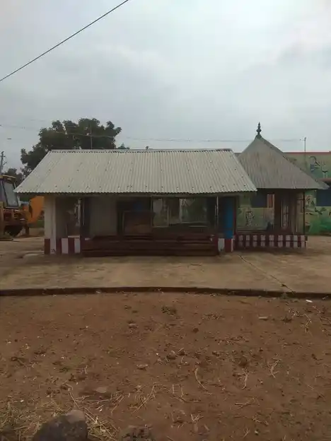 Arulmigu Muthalamman Temple, Vaikasipatti - 625503 அருள்மிகு முத்தாலம்மன் திருக்கோயில், Vaikasipatti - 625503, Madurai - Ancient Temple Architecture and History Image 4