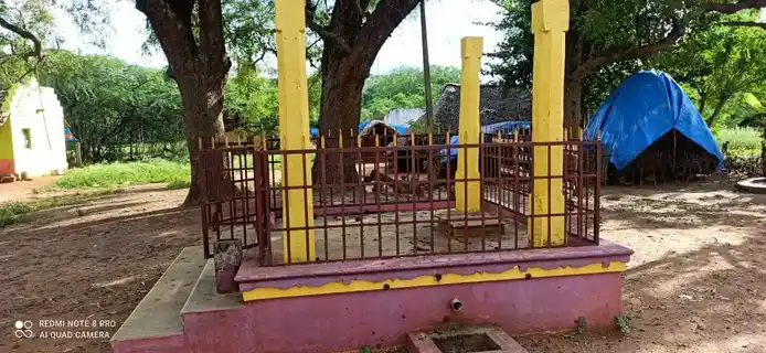 Arulmigu Muthalamman, Velamalai Kannimar Temple, Lingampatti - 621310 Arulmigu Muthalamman, Velamalai Kannimar Temple, Lingampatti - 621310, Thiruchirappalli - Ancient Temple Architecture and History Image 3