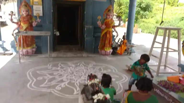 Arulmigu Muthalammantemple, Avalurpettai - 604201 அருள்மிகு முத்தாலம்மன் திருக்கோயில், அவலூர்பேட்டை - 604201, Viluppuram - Ancient Temple Architecture and History Image 7