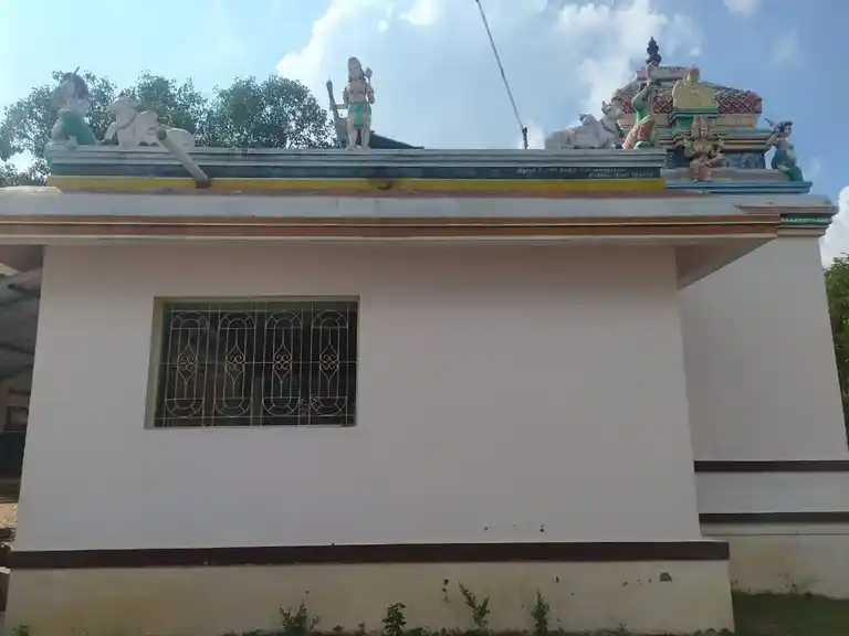 Arulmigu Muthalammn Temple, Nallamanarkottai - 624005 அருள்மிகு முத்தாலம்மன் திருக்கோயில், Nallamanarkottai - 624005, Dindigul - Ancient Temple Architecture and History Image 4