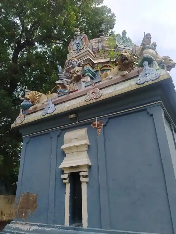 Arulmigu Muthalavazhiamman Temple, Anangoor - 605103 அருள்மிகு முத்தாலவாழியம்மன் திருக்கோயில், ஆனாங்கூர் - 605103, Viluppuram - Ancient Temple Architecture and History Image 2
