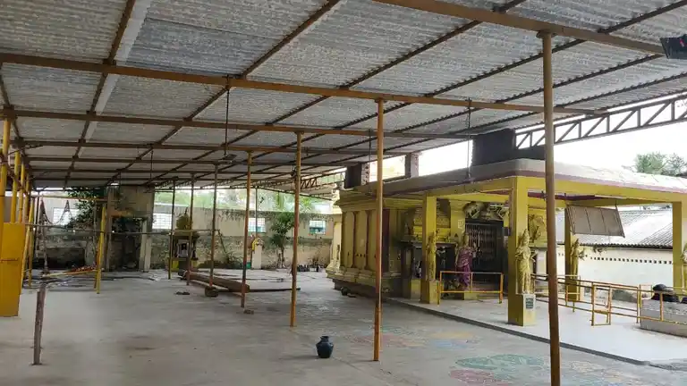 Arulmigu Muthalavazhiyamman Temple, Mambazhapattu - 605302 அருள்மிகு முத்தாலவாழியம்மன் திருக்கோயில், Mambazhapattu - 605302, Viluppuram - Ancient Temple Architecture and History Image 2