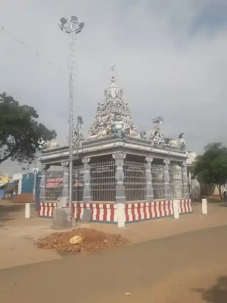 Arulmigu Muthallammna Temple, Manikammpatti - 625501 முத்தாலம்மன் திருக்கோயில், Manikammpatti, Manikammpatti - 625501, Madurai - Ancient Temple Architecture and History Image 4