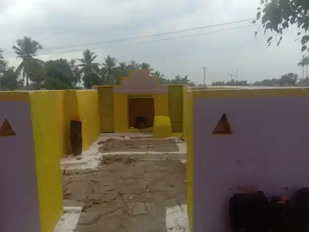 Arulmigu Muthandiamman Sellandiamman Temple, Dharapuram, Tharamangalam - 636502 அருள்மிகு முத்தாண்டியம்மன், செல்லாண்டியம்மன் திருக்கோயில், Dharapuram, Tharamangalam - 636502, Salem - Ancient Temple Architecture and History Image 5