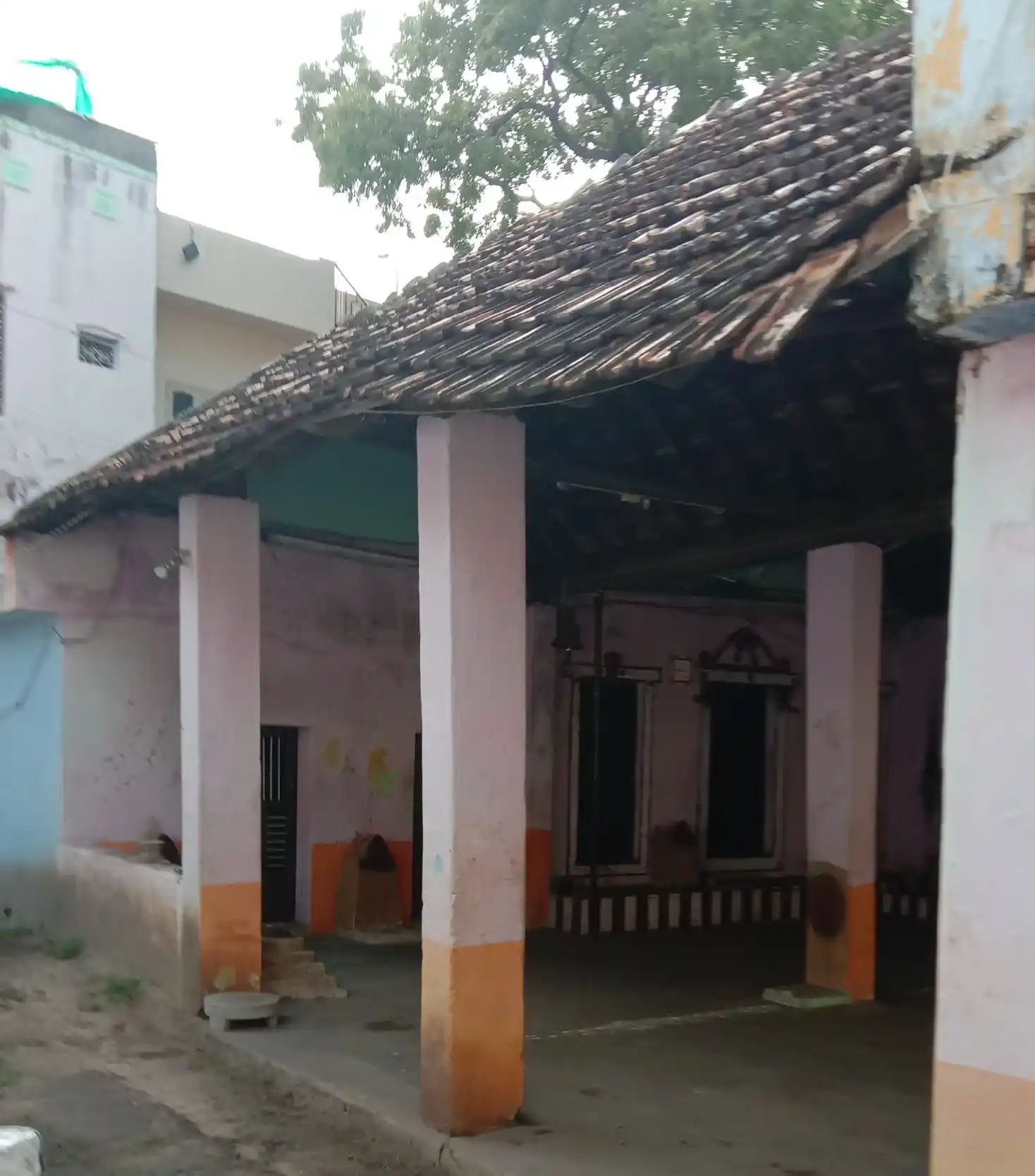Arulmigu Mutharamman Temple, Aruguvilai, Vadasery - 629001