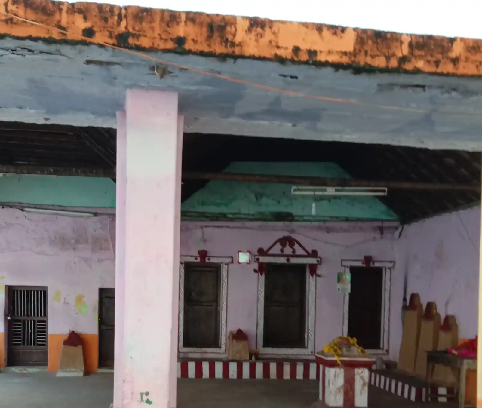 Arulmigu Mutharamman Temple, Aruguvilai, Vadasery - 629001 அருள்மிகு முத்தாரம்மன் திருக்கோயில், Aruguvilai, Vadasery - 629001, Kanyakumari - Ancient Temple Architecture and History Image 3