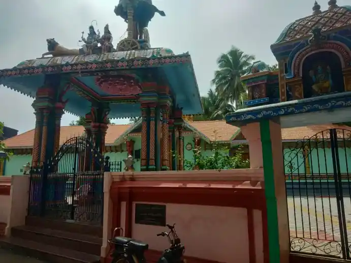 Arulmigu Mutharamman Temple, Esanganvilai, Vadiveeswaram - 629002 அருள்மிகு முத்தாரம்மன் திருக்கோயில், Esanganvilai, Vadiveeswaram - 629002, Kanyakumari - Ancient Temple Architecture and History Image 3