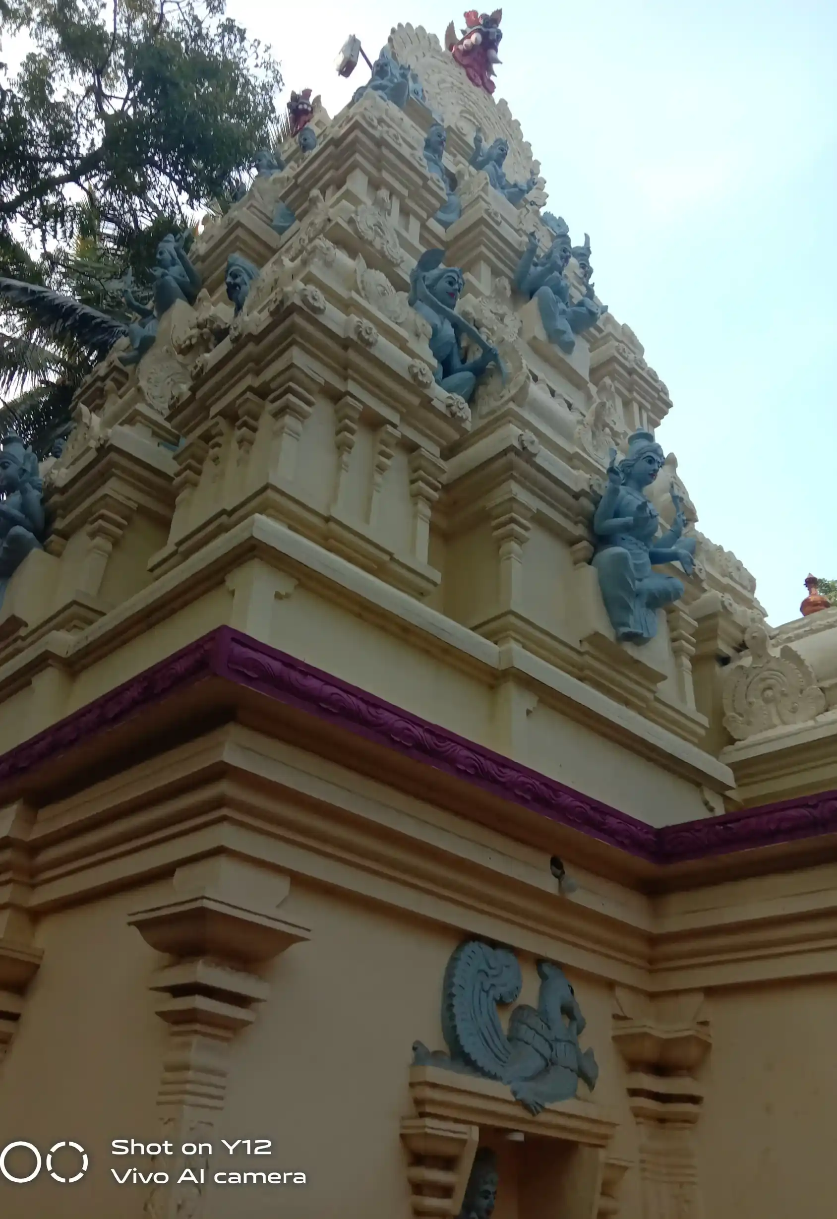 Arulmigu Mutharamman Temple, Kalluveeriayan Vilai, Dharmapuram - 629602 அருள்மிகு முத்தாரம்மன் திருக்கோயில், Kalluveeriayan Vilai, Dharmapuram - 629602, Kanyakumari - Ancient Temple Architecture and History Image 2