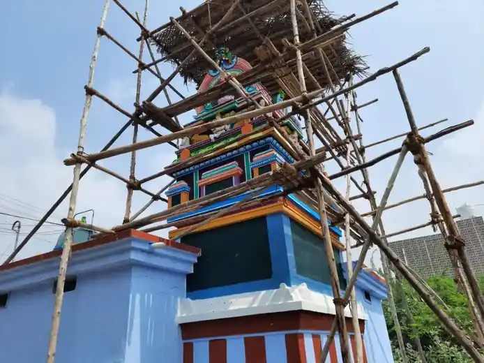 Arulmigu Mutharamman Temple, Keelakaruvelankulam - 627501 அருள்மிகு தென்கரைத் தெரு ஸ்ரீ முத்தாரம்மன் திருக்கோயில், Keelakaruvelankulam - 627501, Tirunelveli - Ancient Temple Architecture and History Image 3