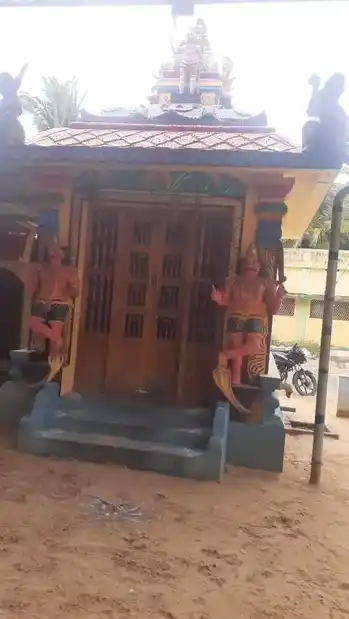 Arulmigu Mutharamman Temple, Muhilan Kudiyiruppu, Thenthamari Kulam - 629701 அருள்மிகு முத்தாரம்மன் திருக்கோயில், Muhilan Kudiyiruppu, Thenthamari Kulam - 629701, Kanyakumari - Ancient Temple Architecture and History Image 4