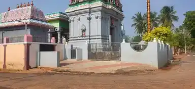 Arulmigu Mutharamman Temple, Piraikudiiruppu - 628219 அருள்மிகு முத்தாரம்மன் திருக்கோயில், Piraikudiiruppu - 628219, Thoothukudi - Ancient Temple Architecture and History Image 3