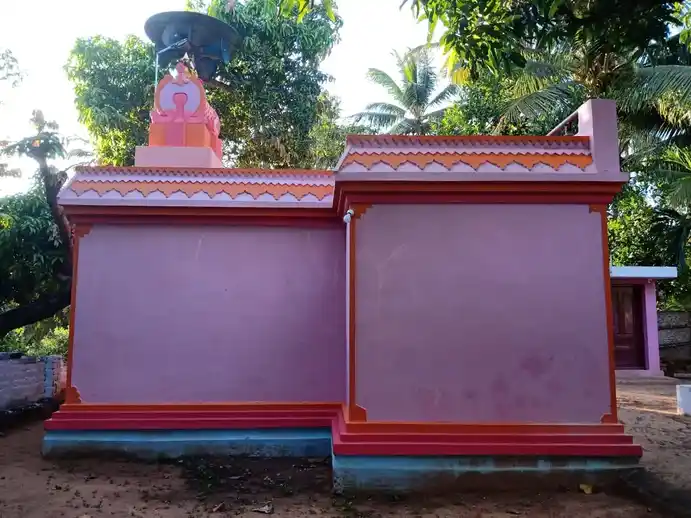 Arulmigu Mutharamman Temple, Valluvarpuram, South Soorankudi - 629501